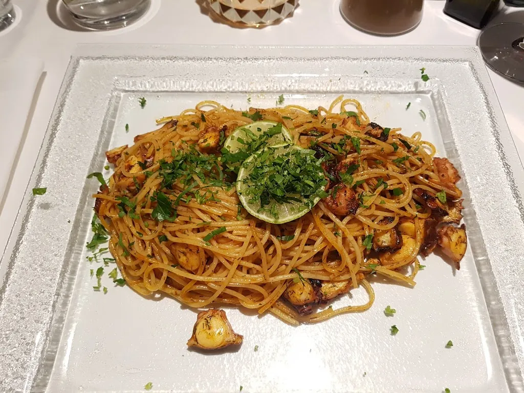 Menu_Por Fin_Abstatt_image_6