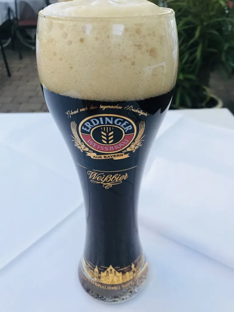 Dirk E._Por Fin_Abstatt_review