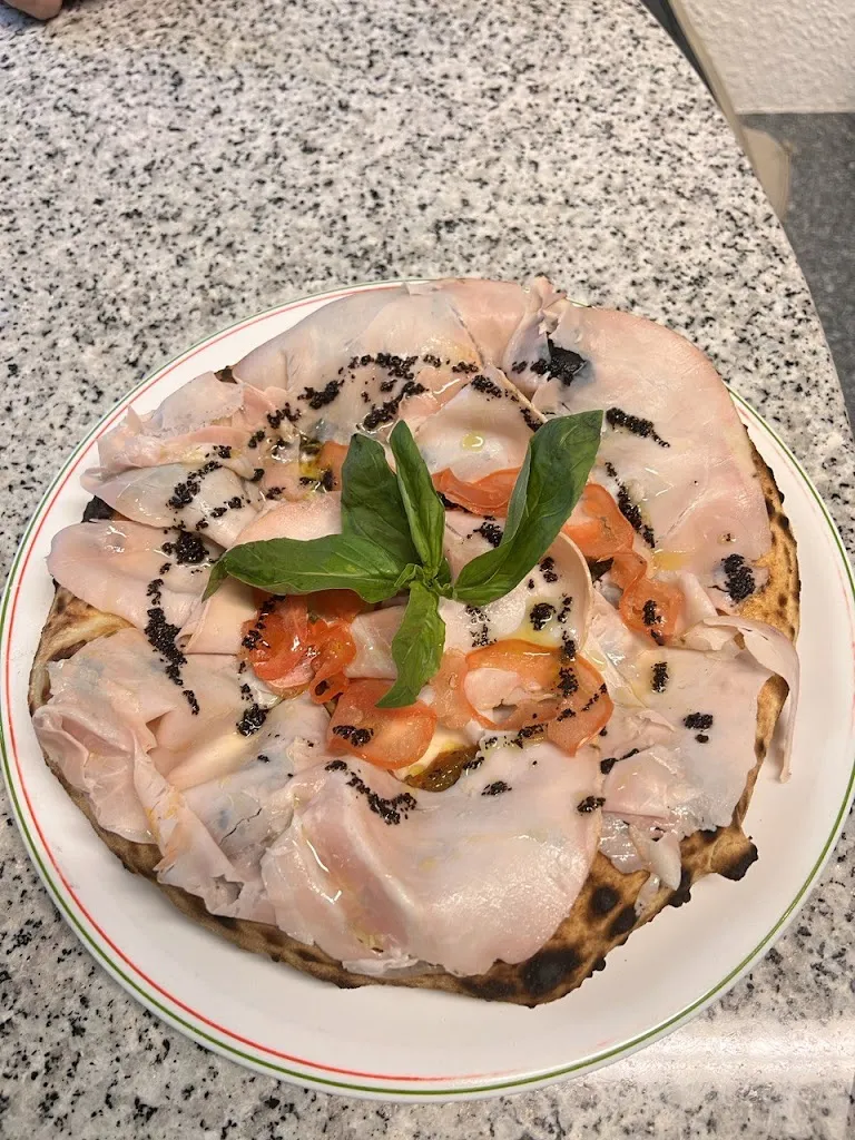 Pizzeria Negrini's_Altdorf_slider_image_3