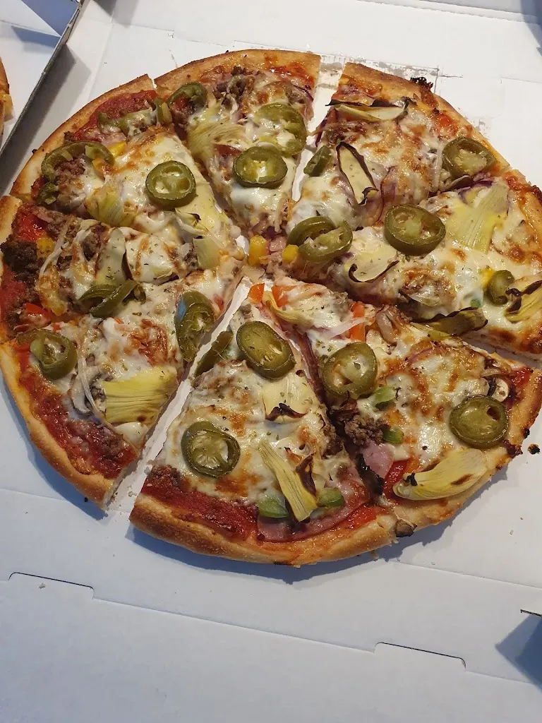 Menu_Pizza Hot Lieferservice_Leck_image_9