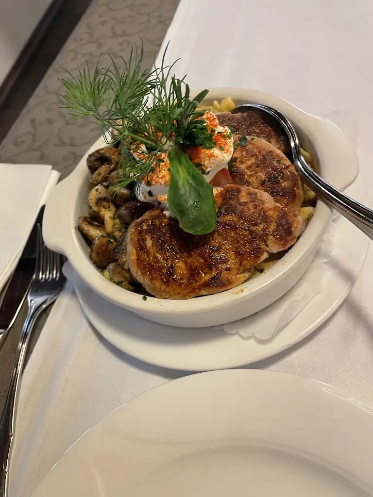 Franziska loibl_Piroschka_Donau_avis