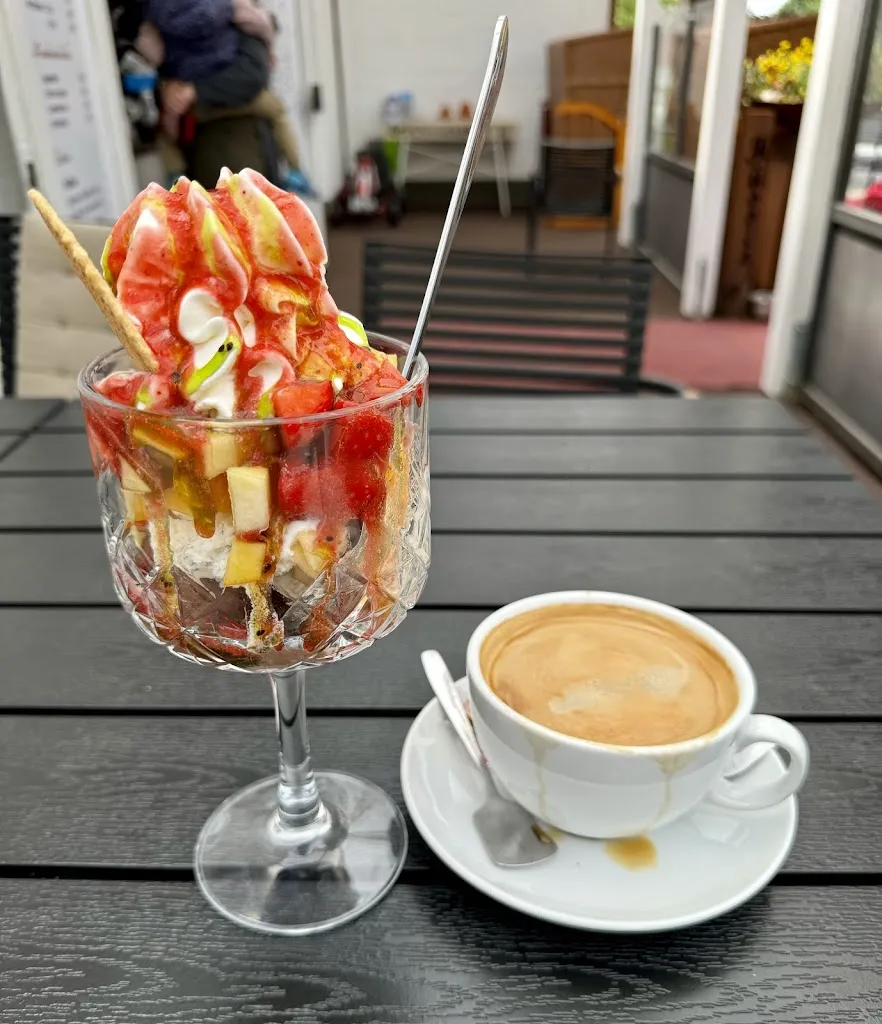 Menu_Hüssis Eiscafe_Nordhastedt_immagine_3