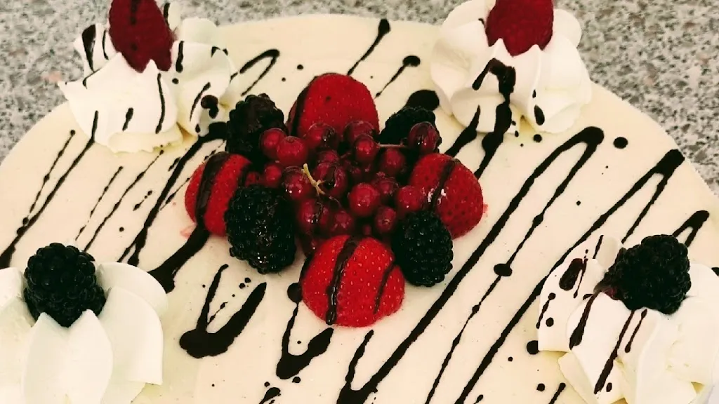 Hüssis Eiscafe_Nordhastedt_slider_image_2