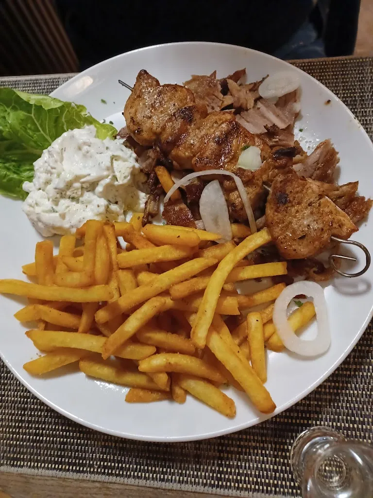 Menu_Restaurant Korfu der Grieche am Bach_Nusse_immagine_4