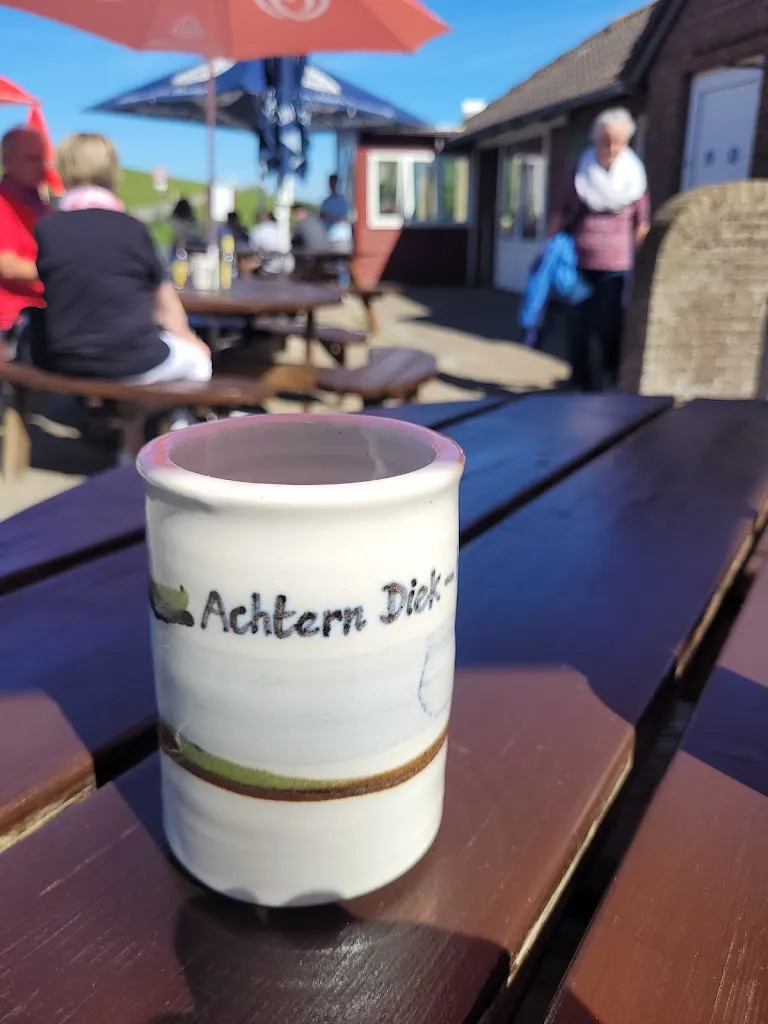 Silke Schäfer_Achtern Diek Hooger Fähre_Pellworm_review