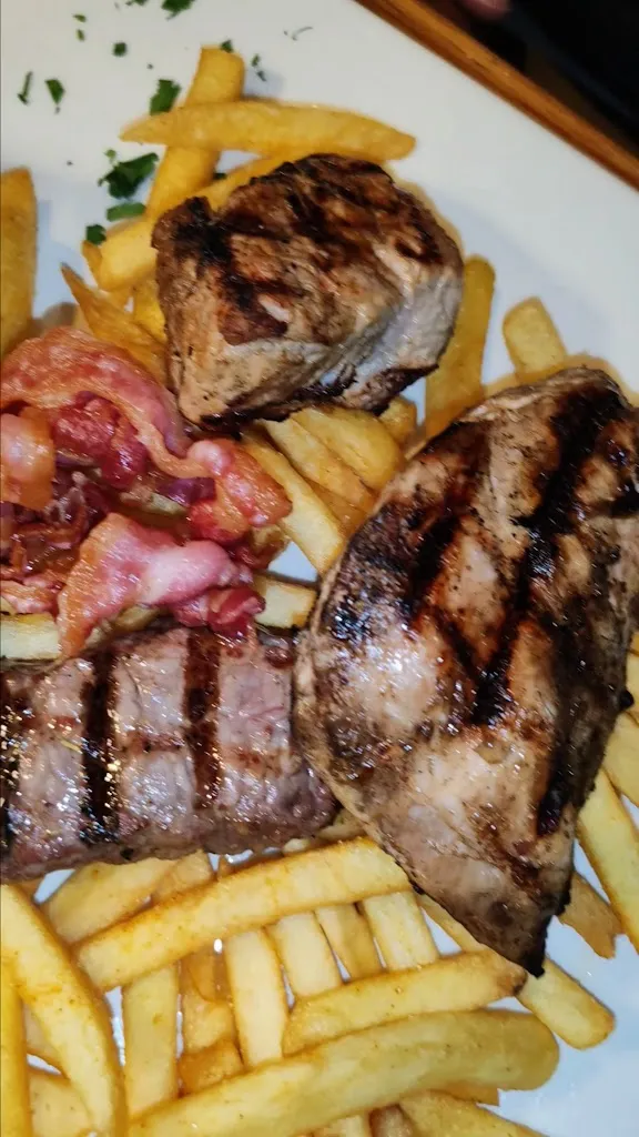 pawiolet_Wirtshaus Burghof_Brüggen_review