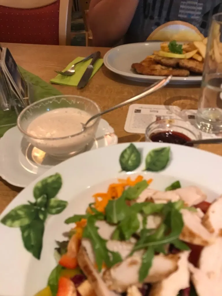 Chris Maier_Ferienhaus und Gasthaus Unter den Linden_Pellworm_review