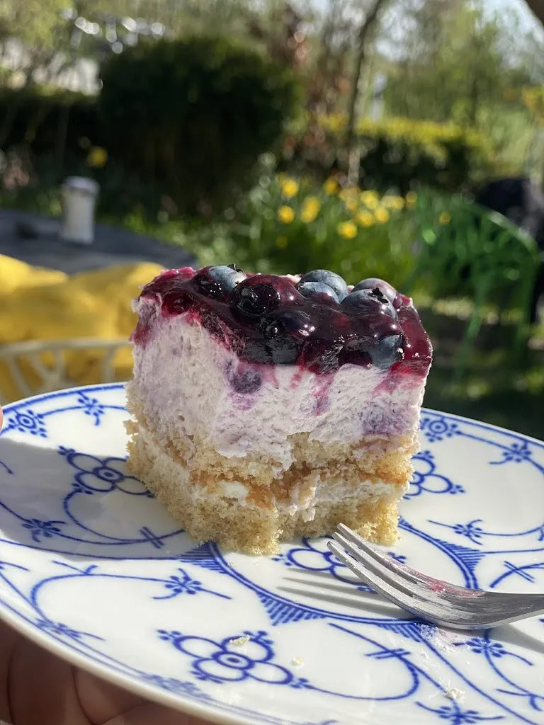 Nadie Tautmü_Anticus Café & Teestube Annette Kallweit_Pellworm_review