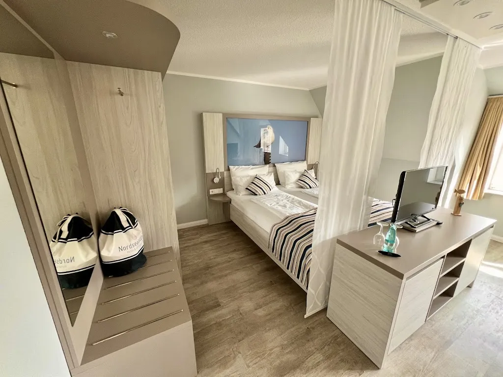 Kai McFly_Nordsee Lodge_Pellworm_review