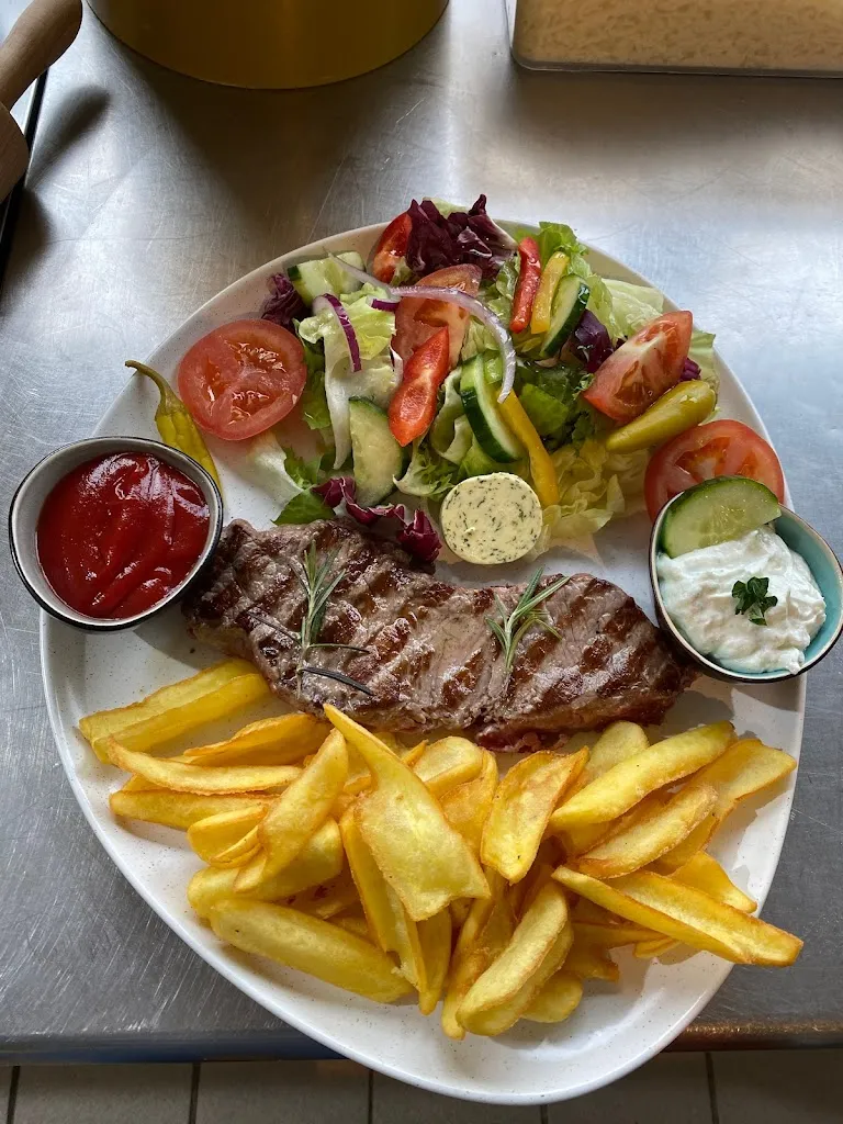 Al Naya_Reinfeld_slider_image_2