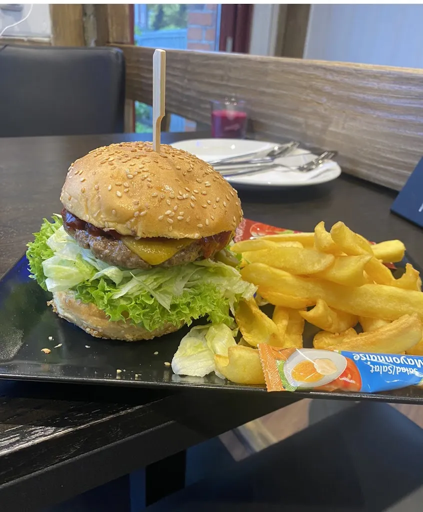 Al Naya_Reinfeld_slider_image_3