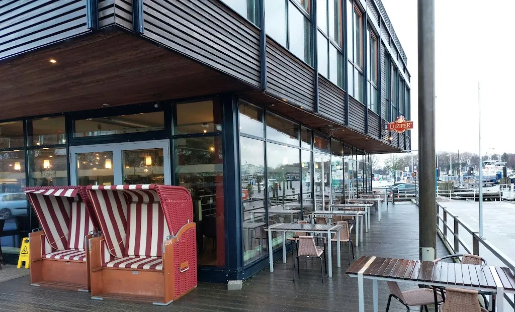 Luzifer Travemünde restaurant in Lübeck