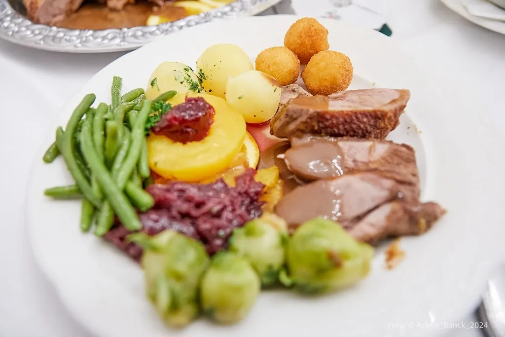 Zur Doppeleiche , Gasthof_Rickling_slider_image_2