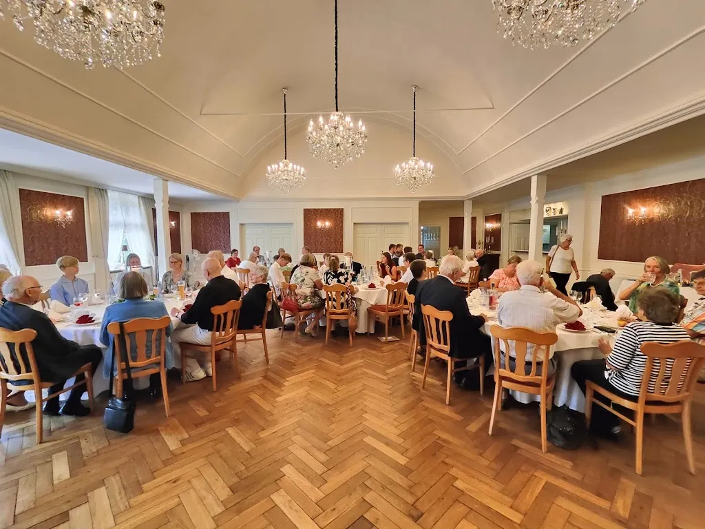 Zur Doppeleiche , Gasthof_Rickling_slider_image_3