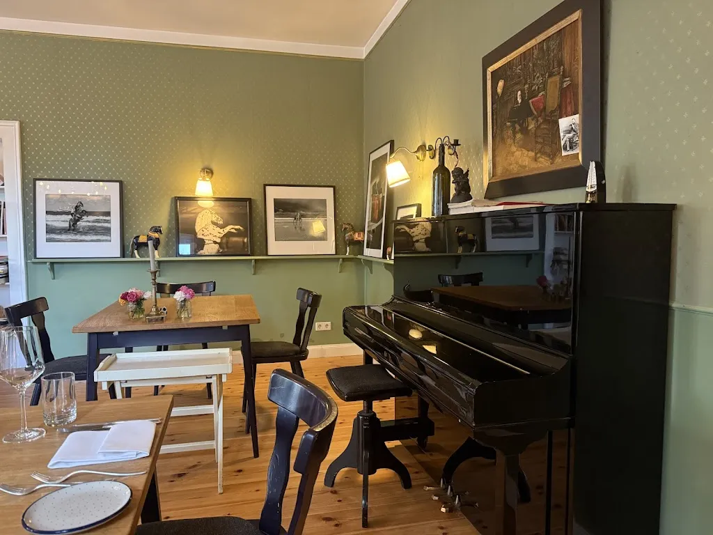 Gasthof Alt Sieseby von 1867 - Maria von Randow_Thumby_slider_image_2