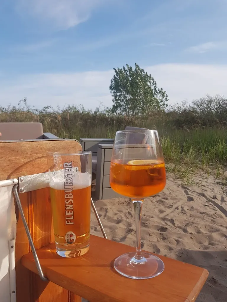 Menu_STRANDLIEBE / Restaurant-Cafe-Bar_Holstein_image_7