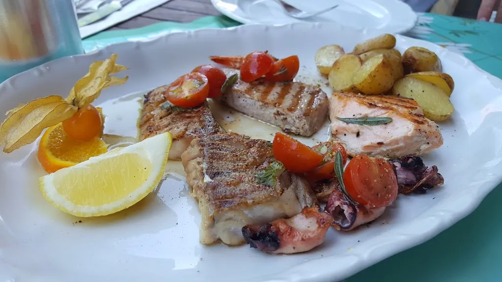 Bistro Ristorante Pizzeria Fellini_Schenefeld_slider_image_3