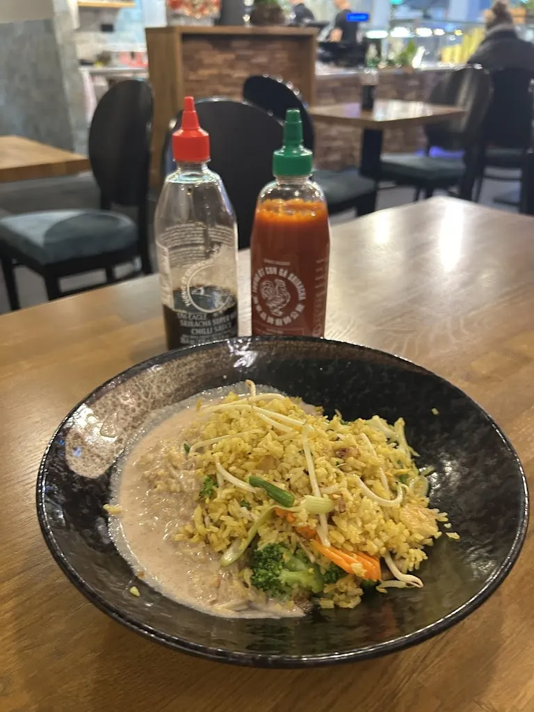 Alev A_Lee & Lee Asia Bistro_Schenefeld_review