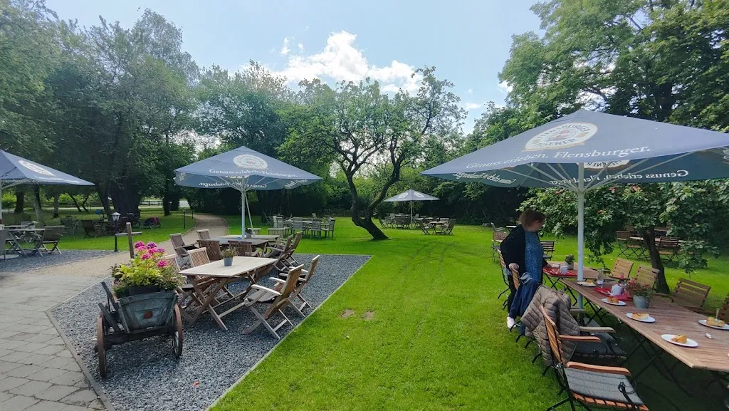 Obstcafe und Erlebnishof Jensen restaurant in Sörup