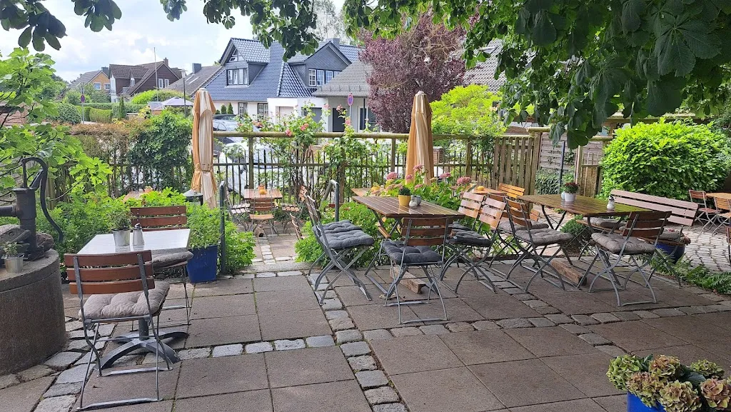 Oma's Kaffeestuuv restaurant in Schönberg