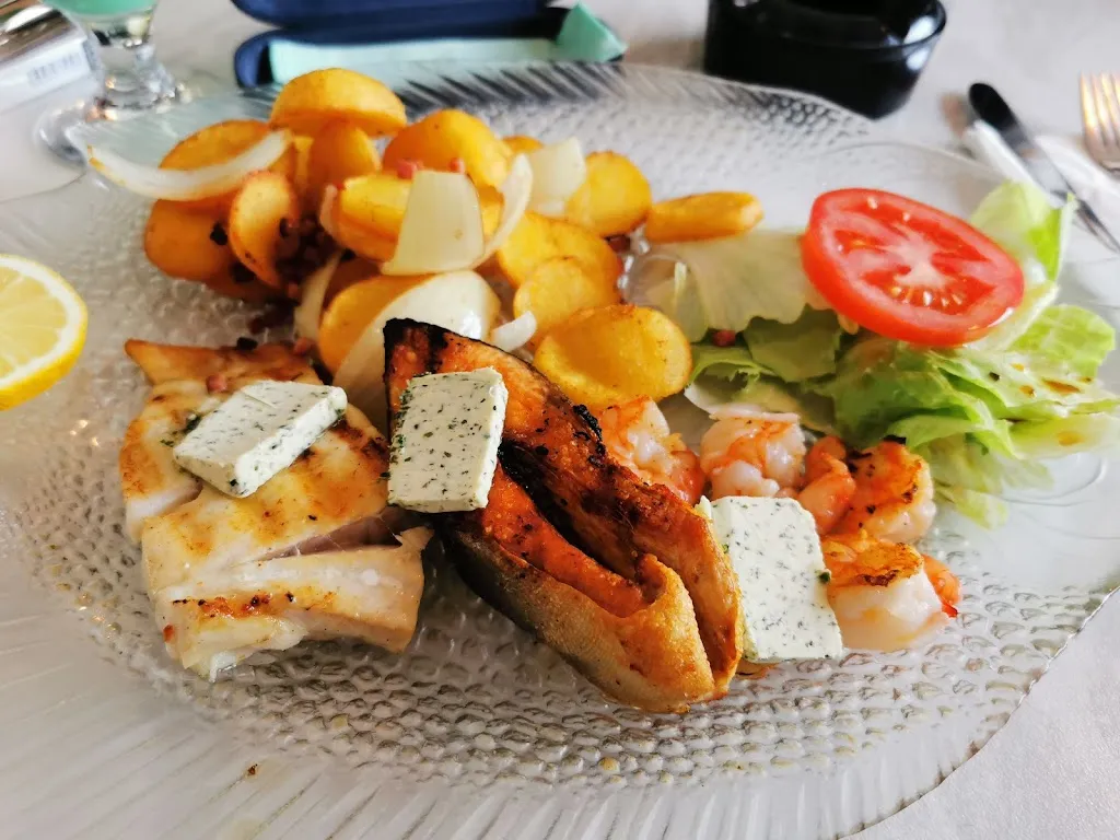 Daniela Bierstedt_Vans Hütte_Schönberg_review