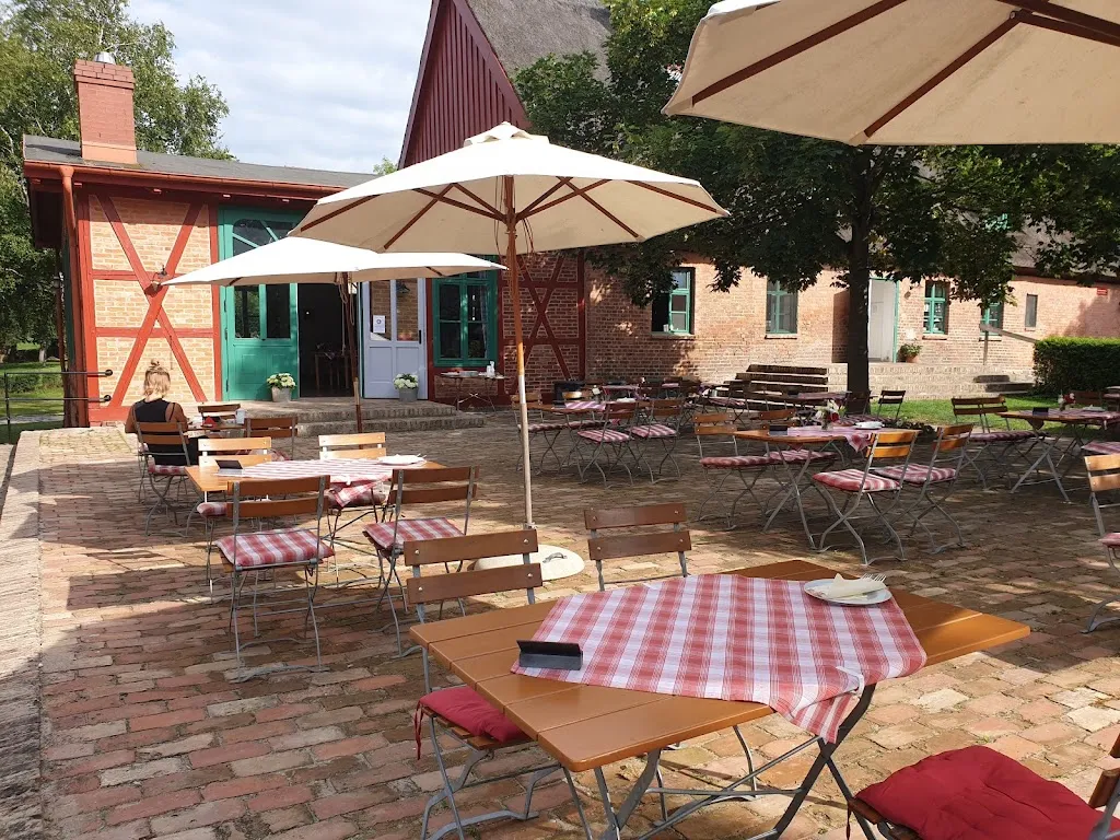 Stolper Fährkrug_Peene_slider_image_1