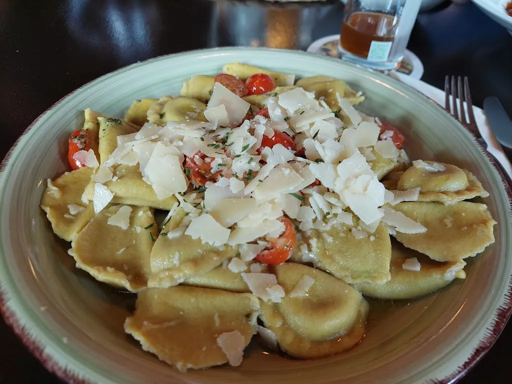 Steffi_Steirer SchlössI Steinberger am See_See_review