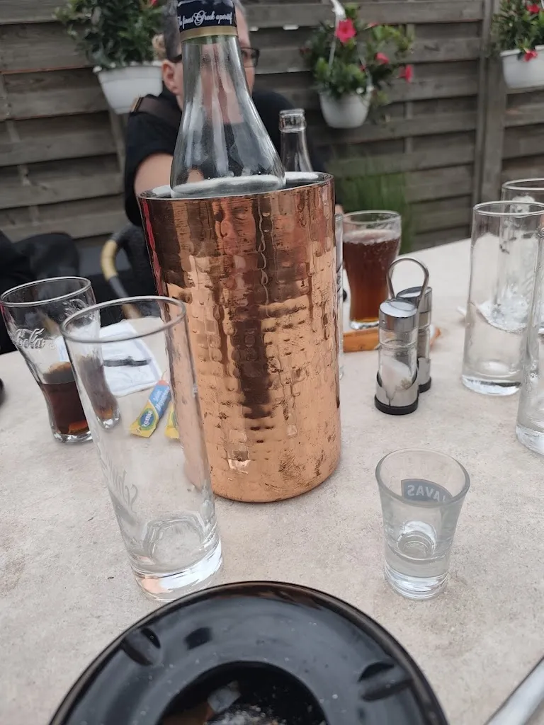 Dennis_Parthenon_Stockelsdorf_review