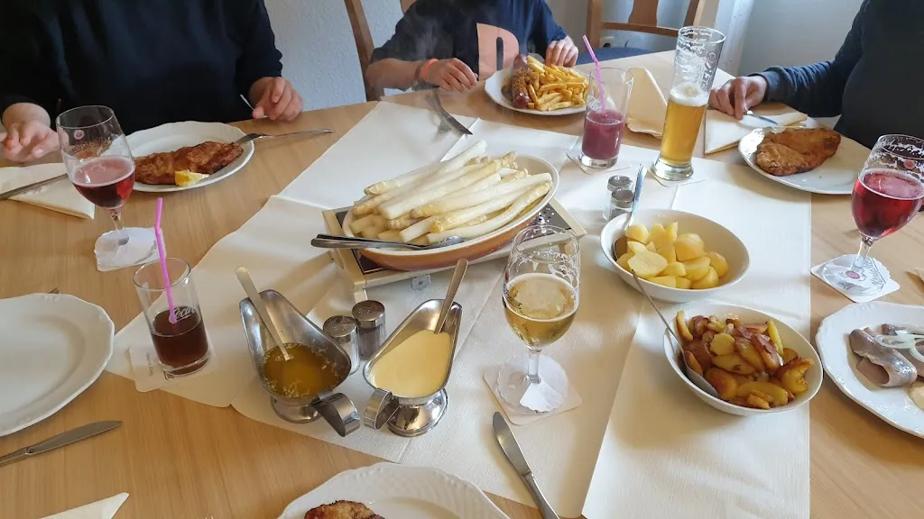 Ron Hinz_Gaststätte Hinz_Stockelsdorf_review