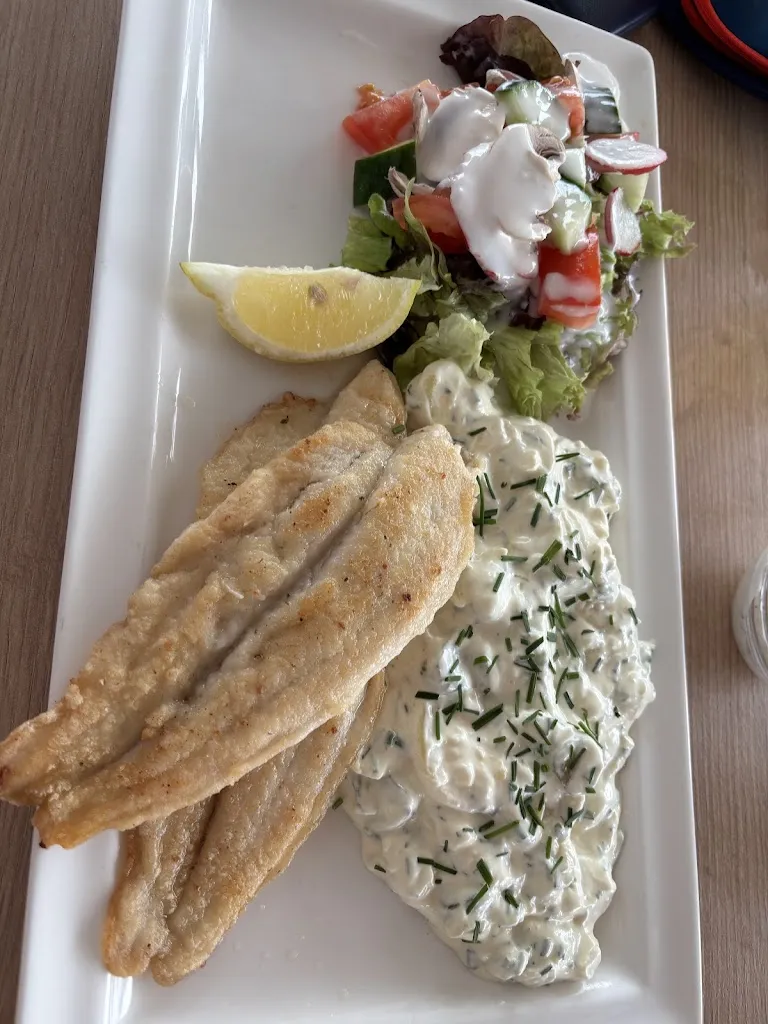 Lina Alhmaid_L.A. Sylt, Lister Austernperle_Sylt_review