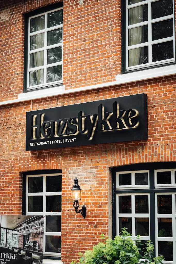 Restaurant Herzstykke_Tangstedt_slider_image_1