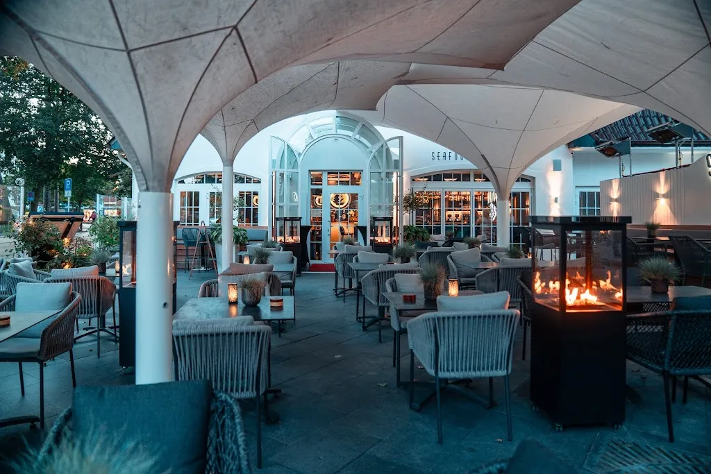 Samoa Restaurant Timmendorf restaurant in Strand