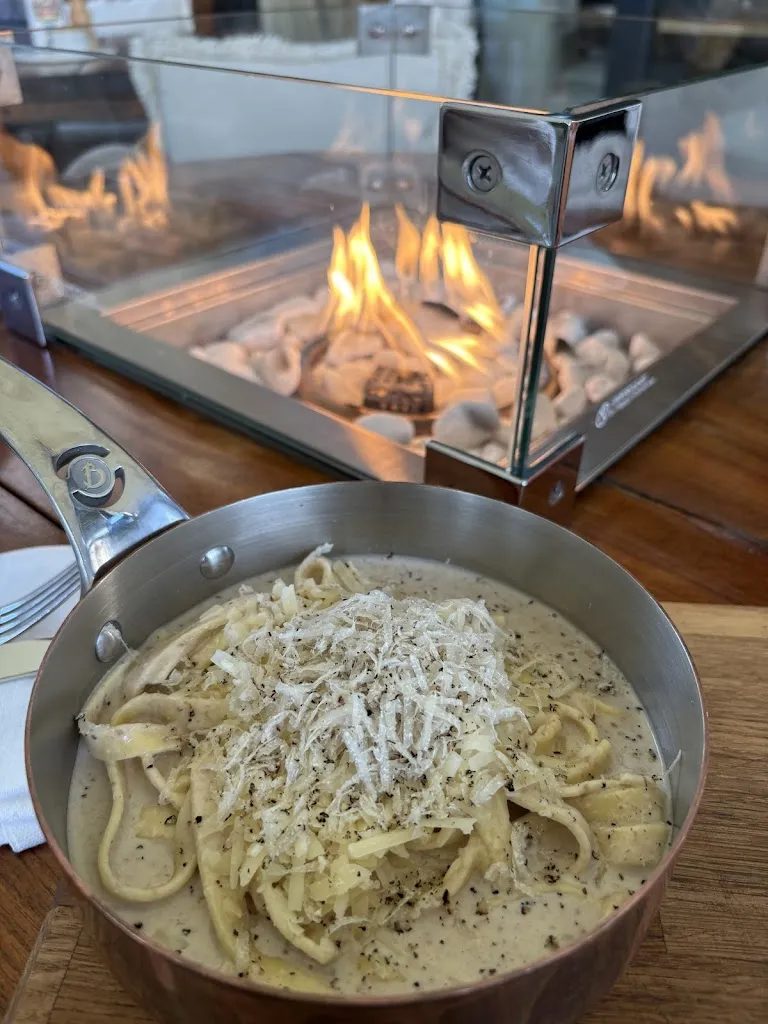 Jessy_Bondi - Restaurant, Bar & Club_Strand_review