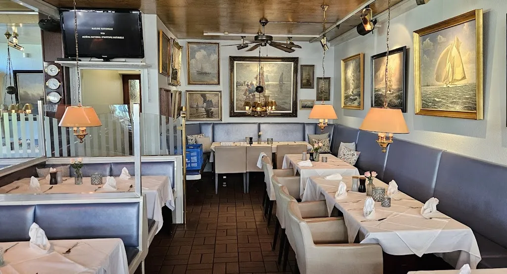 Restaurant Fischkiste restaurant in Strand