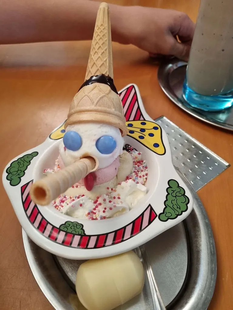 Eiscafé Cini_Trappenkamp_slider_image_3
