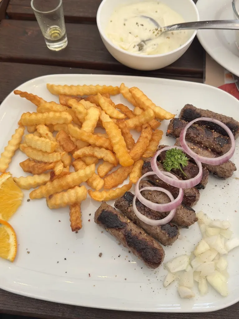 Feldi_Restaurant Porto Adria_Waabs_review