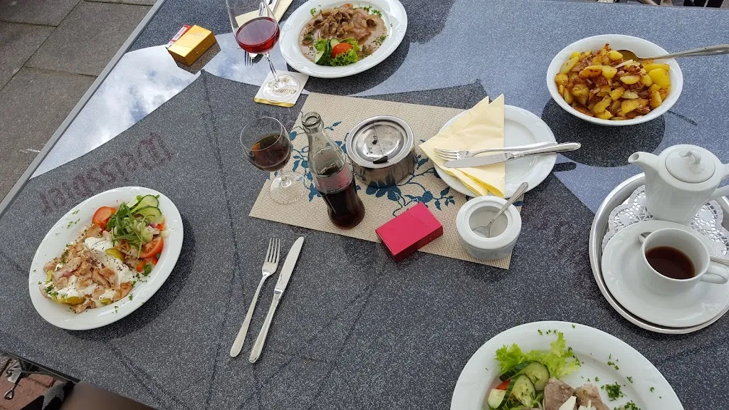 Forsthaus Ahrenviöl Johns Meike u. Lacher Horst_Ahrenviöl_slider_image_2