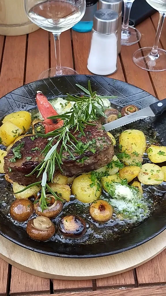 Restaurant & Café Heimathafen_Tönning_slider_image_2