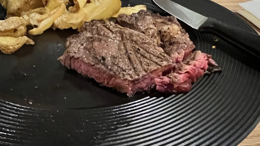 Andrew Ingle_T-Bone Steakhouse_Haar_review