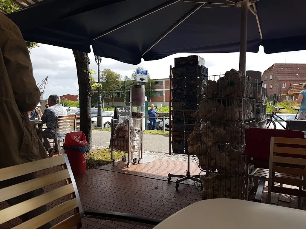 Fischhandlung-Fischimbiss Meike Guszinski restaurant in Tönning