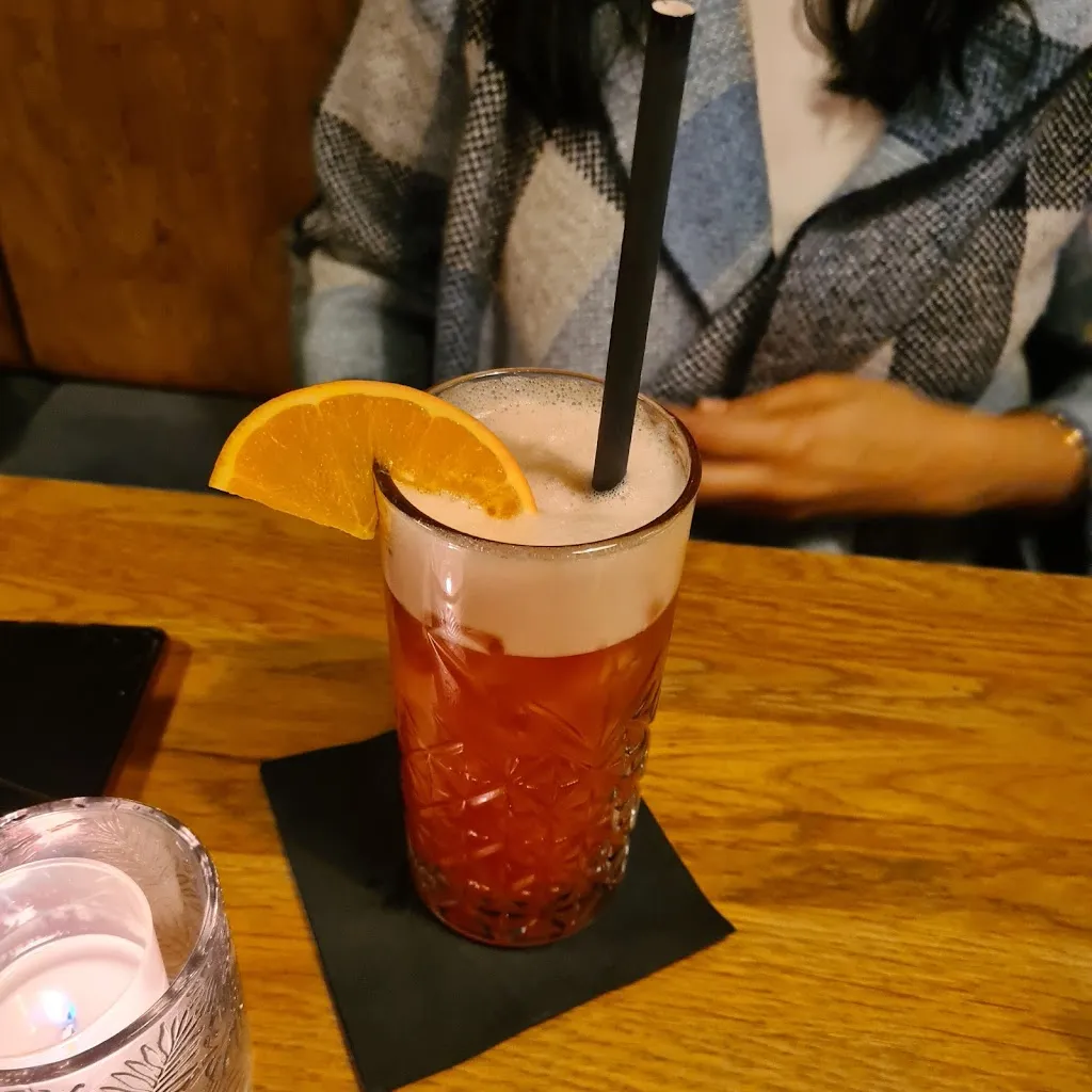 uarora_Second Street - Café, Bar & Restaurant_Haar_review