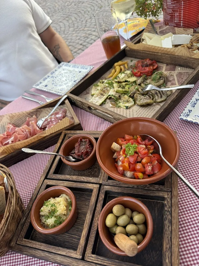 Maximilian Haberstroh_La Caletta_Calw_review