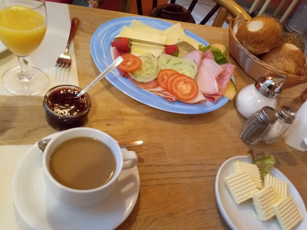 Menu_Bistro Oh-La-La_Wilster_image_5