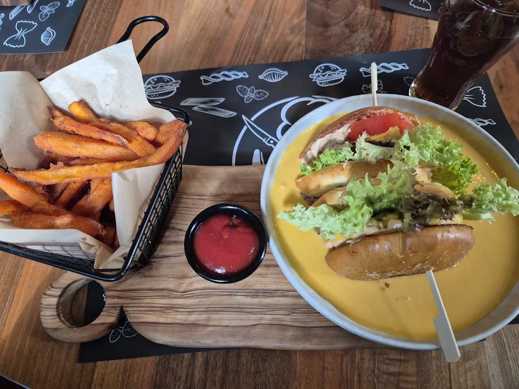 Mola Burger_Apolda_slider_image_2