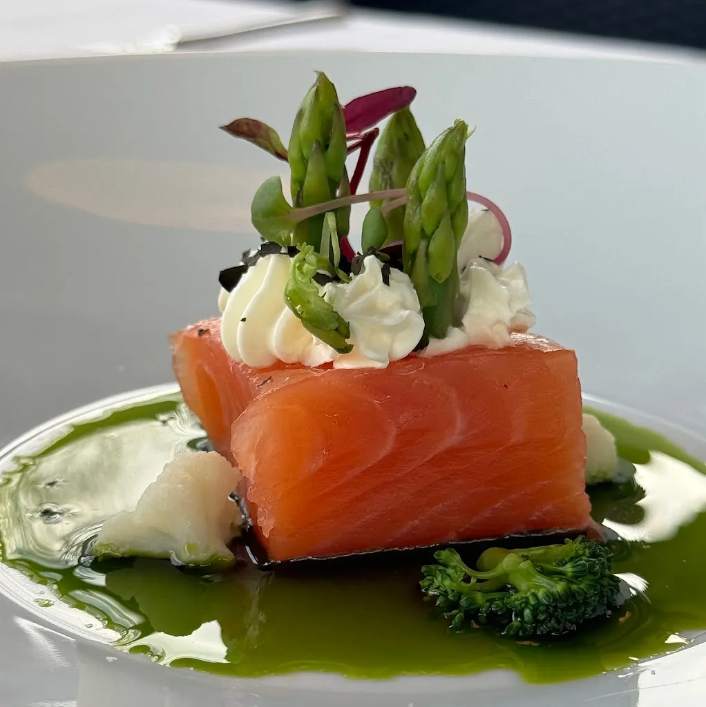 Perfetto Weinbar & Cucina GmbH_Haar_slider_image_3