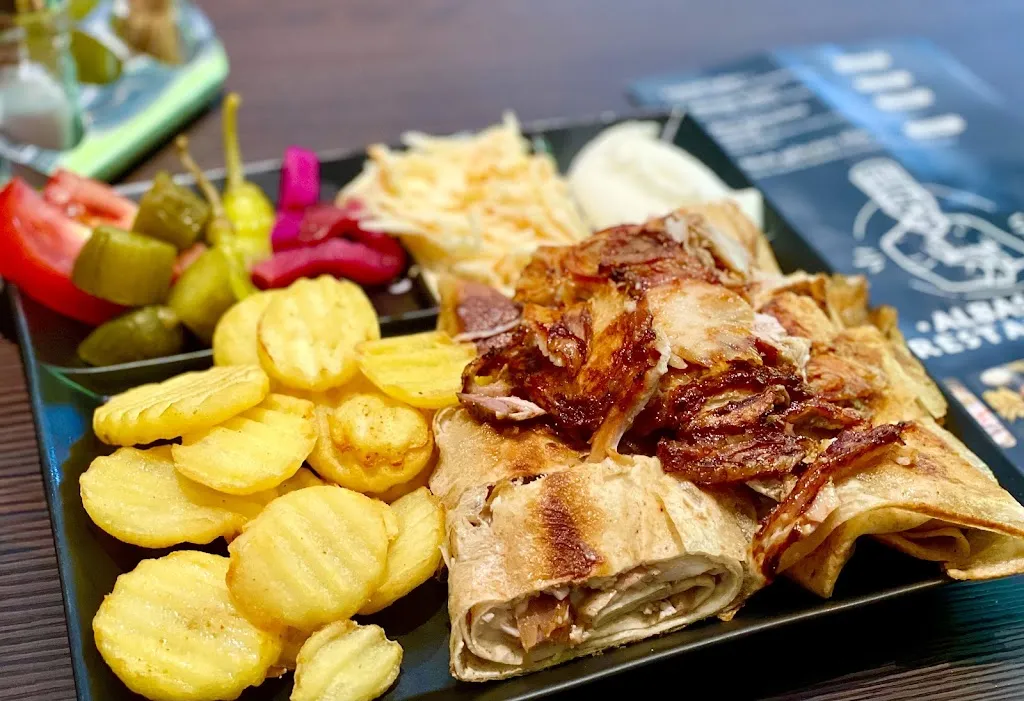 LID Outdoor-Crew_Albascha Restaurant_Altenburg_review