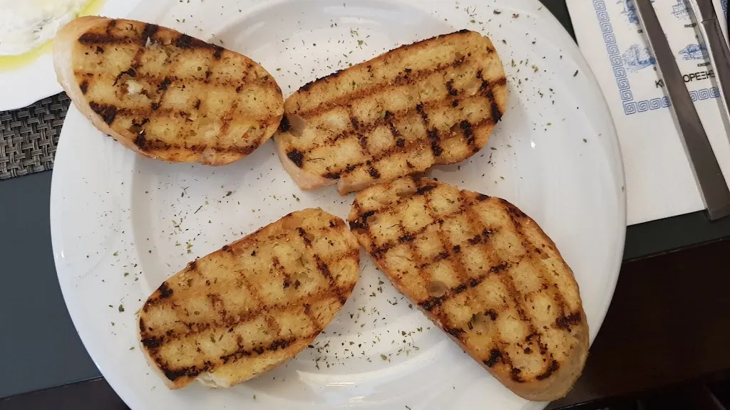 Mike Wutzler_Saloniki_Altenburg_review