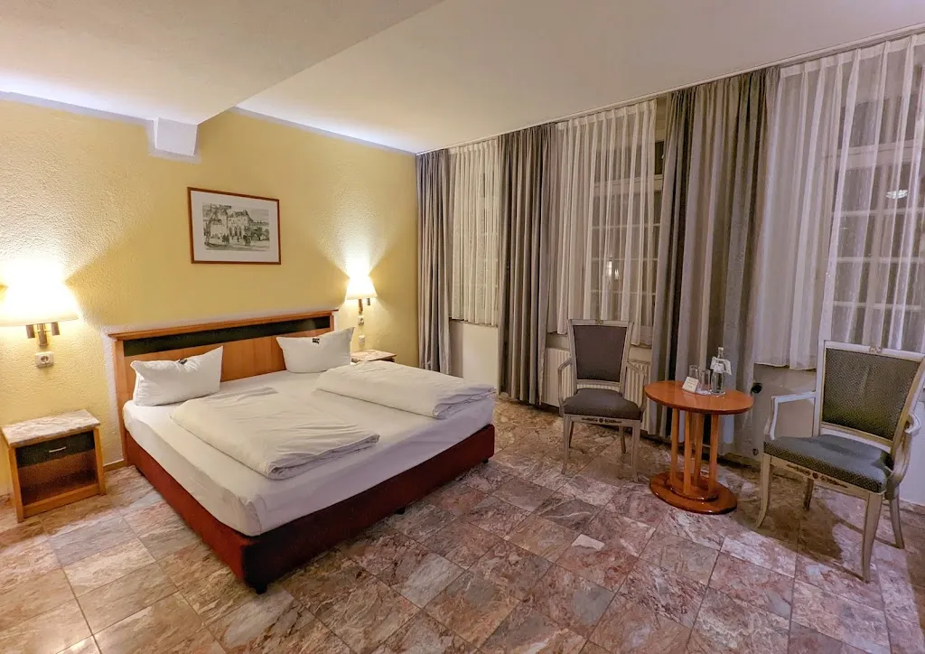 Parkhotel Altenburg restaurant in Altenburg