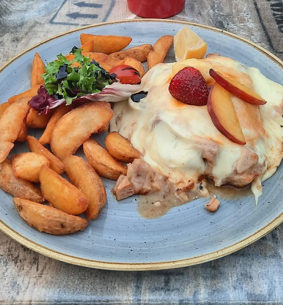 Restaurant & Pension Friedrichshof_Klosterlausnitz_slider_image_1