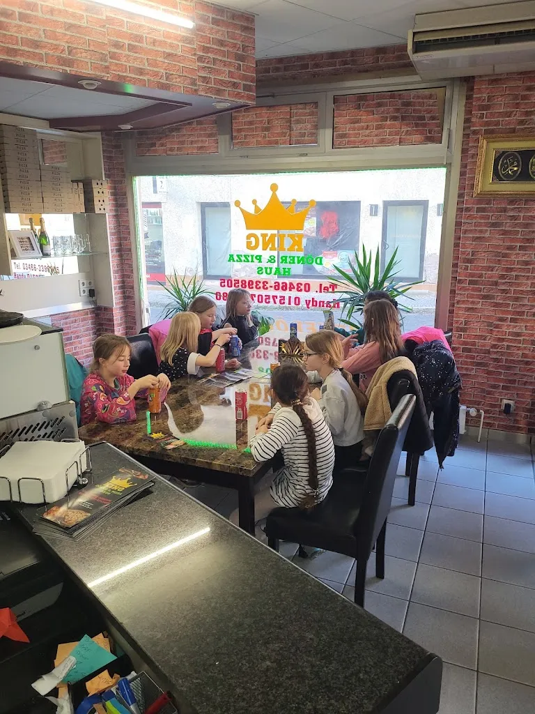 King Döner & Pizzahaus restaurant in Artern